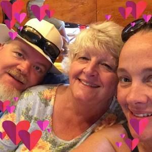 Meet your Posher, Melanie